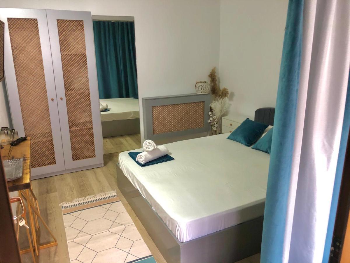 Casa Mediterana Două Mai Екстериор снимка