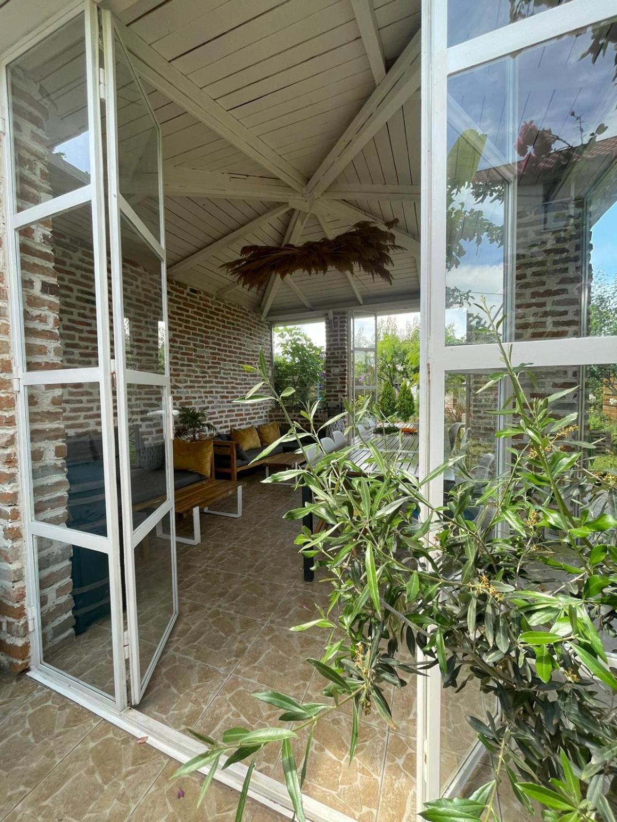 Casa Mediterana Două Mai Екстериор снимка