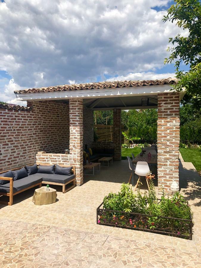 Casa Mediterana Două Mai Екстериор снимка